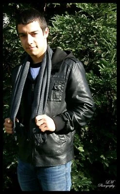 Bufanda de lana azul marino Foto 1 de 2