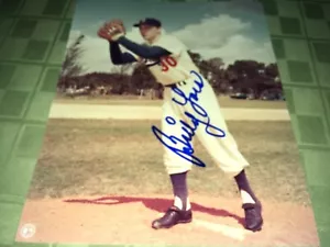 Billy Loes Brooklyn Dodgers Signed 8" x 10" Photo W/Our COA - Picture 1 of 1