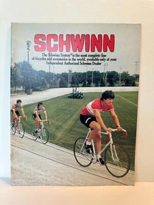 NOS original 1982 Schwinn Bicycle Full line CATALOG brochure Paramount Sting BMX - Picture 1 of 10