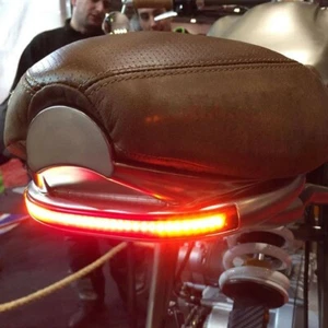 🇮🇹 KIT 2X SCHEINWERFER POST. STOP 48 LED INTEGRIERTE BLINKERSTREIFEN MOTORRAD CAFE RACER  - Bild 1 von 8