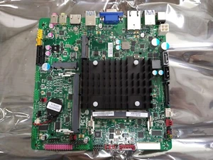 Desktop Board PD10RI - No chip is included - Brand new in opened box. - Picture 1 of 16