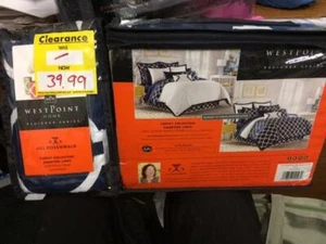 West Point Home Reversible Twin Duvet Cover & 1 Euro Sham Comforters Blankets - Picture 1 of 5
