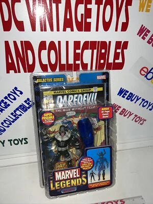 Figura de acción Bullseye de Marvel Legends (2005) serie ToyBiz Galactus sin pierna BAF Foto 1 de 4