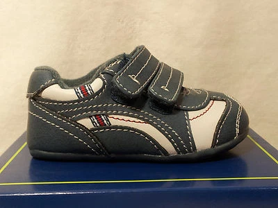 Младенца мальчика подлинный ребенок от OshKosh ™ Axel повседневный - джинсовой ткани синий - размер 2 новый без коробки - Изображение 1 из 4