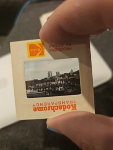 #DT 35mm slide - Vintage - Collectibles - Photo - Boats Building - Picture 1 of 1