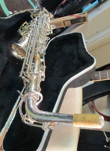 TEMPEST Agility Alto Saxophone silver. Excellent w/skb gig hard case / neck - Picture 1 of 6