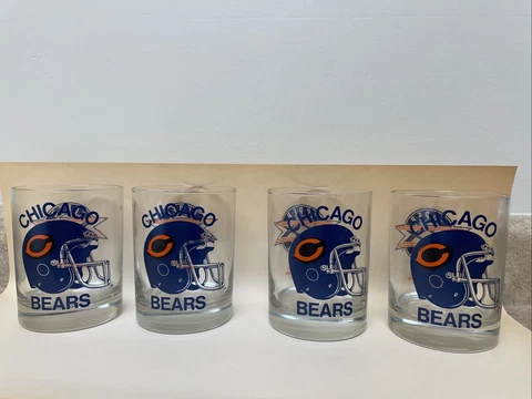 Set of 4 New 1986 NFL Chicago Bears Super Bowl XX New Orleans Rocks Glasses Cover