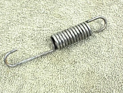 1985 KAWASAKI 1100 ZN1100 LTD SHAFT SIDE KICK STAND SPRING - Image 1 of 3