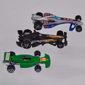 Formula Racers Hotwheels Mattel 2000 Greased Lightning 2003 TC -6327 - Picture 1 of 11