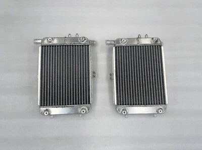 🔥Se adapta a Audi RS4 4.2L V8 2006-2009; TTRS 10-14 radiador aluminio AUX 8E01212H Foto 1 de 4