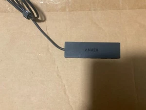 Anker Series 3 USB-C Data Hub 4 in 1 Model: A8309 - Afbeelding 1 van 4