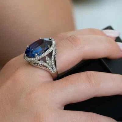 Impresionante anillo de compromiso de diamantes con zafiro natural de 8,60 quilates de oro blanco macizo de 14 quilates Foto 1 de 4