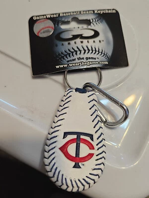 MINNESOTA TWINS BASEBALL KEY CHAIN KEYCHAIN NEW ITH TAG - Image 1 of 3