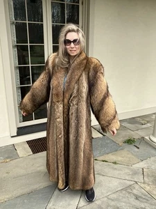 Fantastic Tanuki Coat Great ConditionSize M/L - Picture 1 of 7