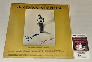 Johnny Mathis signiertes Faithfully Album Vinyl signiert JSA - Bild 1 von 2