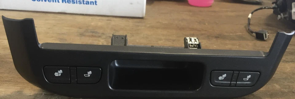 2016 GMC Canyon Heated Seat Switch, 16 GM  - Image 1 of 4