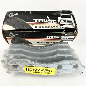 TRUST Brand 4 Piece Disc Brake Pads Set MD655NRS New - Picture 1 of 5