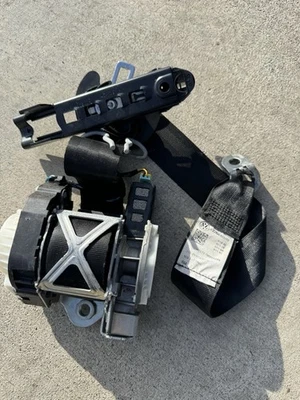 OEM USED 2011-2018 Volkswagen Jetta Sedan Right Front Seat Belt 5C6857706C  - Image 1 of 3