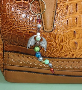Purse Charm Fantasy / Dragon with lead metal wings, and A variety of beads. - Picture 1 of 8