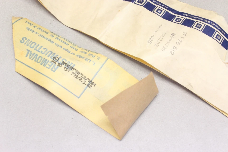 Guardabarros IZQUIERDO ORIGINAL OPEL Ascona C SR 90151799 EMBALAJE ORIGINAL - Imagen 1 de 1