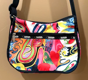 LeSportsac Crossbody Shoulder Bag Multiicolor Pop Art USA Made - Picture 1 of 8