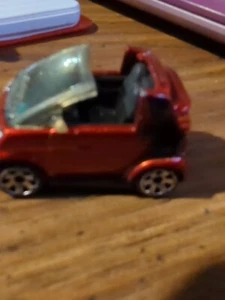 MATCHBOX SMART CABRIO Metro Rides #29 RARE Car Red 2008 Die Cast - Picture 1 of 6