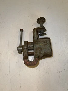 Antique Small Clamp On Table or Bench Vise Small Item Repair Workshop Rustic - Picture 1 of 6