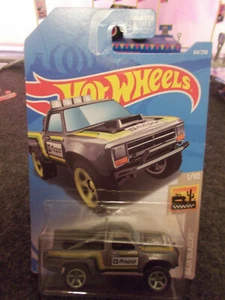 Hot Wheels '87 Dodge D100 Desert Racer; HW Baja Blazers - Picture 1 of 4