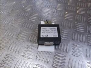 KIA SORENTO MK1 2002-2011 POWER MIRROR FOLD-IN ECU CONTROL MODULE 93571-3E000 - Picture 1 of 6
