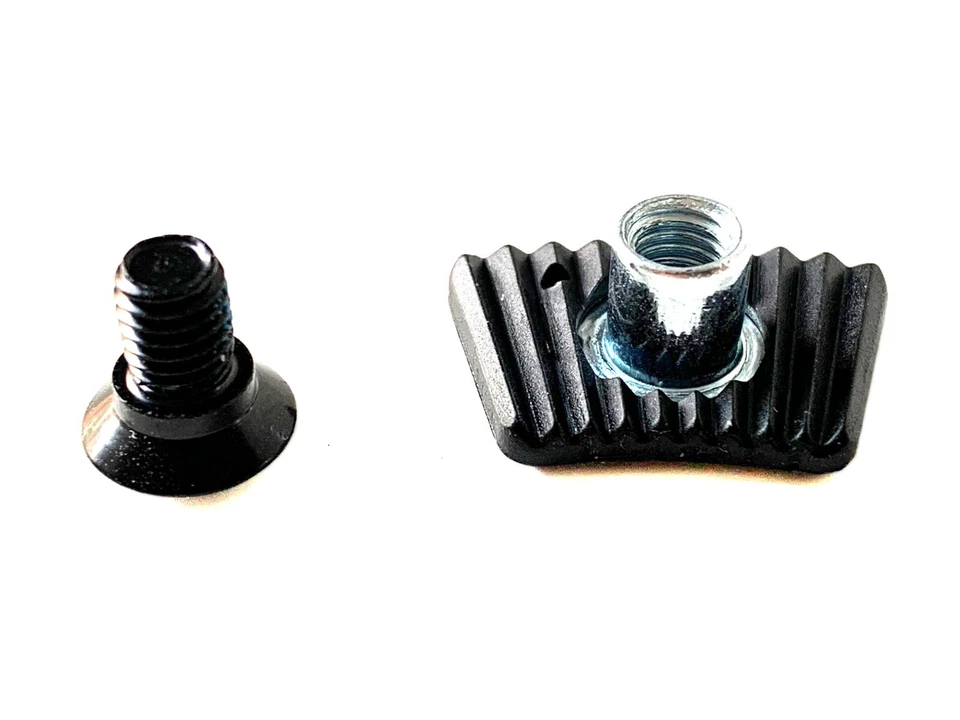 Fijaciones de snowboard K2 - Montaje Highback tuerca en T curva y tornillo - Piezas de repuesto Foto 1 de 1