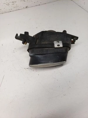 Driver Corner/Park Light 211 Type E550 Fits 03-09 MERCEDES E-CLASS 1039571 - Image 1 of 4