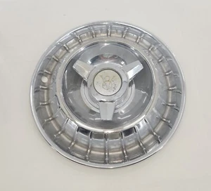 1963 Ford Thunderbird T Bird Hubcap  #2 Bshelf - Picture 1 of 7