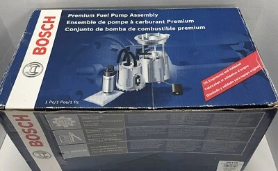 Conjunto de módulo de bomba de combustible eléctrica Bosch 66135 gasolina Chevrolet Silverado 2500 HD Foto 1 de 4