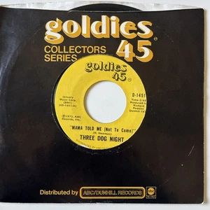Three Dog Night - Mama Told Me  / Feeling Alright - D-1451 VG+ GOLDIES 45 - Picture 1 of 4