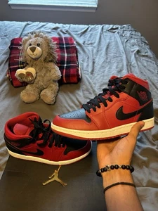 Air Jordan 1 Mid Shoes "Reverse Bred" Gym Red Black White 554724-660 Men's NEW - Picture 1 of 4
