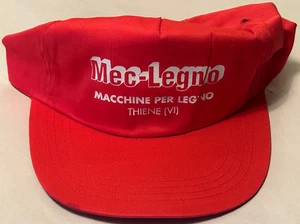 Sombrero rojo vintage Mec-Legno Machine Company Thiene Italia camionero Snapback RARO - Imagen 1 de 5