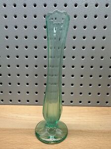 Vintage Uranium Vaseline Sea Foam Green Glass Swung 8.25” Chip Bud Floral Stem