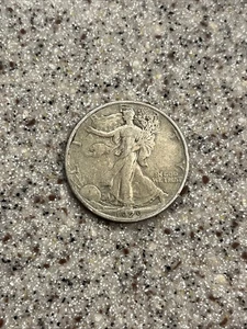 1929-D Walking Liberty Half Dollar (VF) Condition. Beautiful Rose Color Toning! - Picture 1 of 4