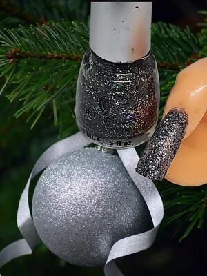 ** Esmalte de China ~ ALGO COMO ALTO ~ Foto 1 de 4