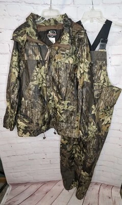Mossy Oak Breakup Camo Jacket/ Overalls NWOT SizeXL - Image 1 of 4