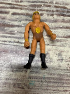 VINTAGE: THE OTHER WORLD - 1982 RUBBER BENDABLE ACTION FIGURE - 10CM RONIN ARCO - Picture 1 of 6