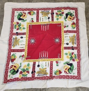 Raro De Colección Art Deco MCM Mantel Gallos 43" x 43" Borgoña Verde Amarillo En muy buena condición - Imagen 1 de 2