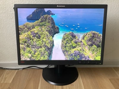 22" Lenovo ThinkVision LT2252p - 1680x1050- 5MS (1 x DVI, 1 x VGA) - Bild 1 von 4