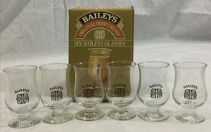 Six Vintage Baileys Irish Cream Gold Celtic Knot Shot/Cordial Glasses - NIB - Picture 1 of 4