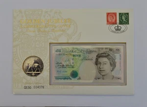 2002 Golden Jubilee Crown & £5 Five Pounds Banknote Commemorative Cover - Picture 1 of 2