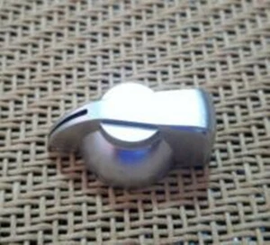 2x Silver Chickenhead Universal Rotary Turn Knob Guitar Pedal Effects Overdrive - Picture 1 of 3