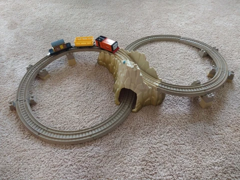 Thomas & Friends "RUSTY AT BOULDER MOUNTAIN" TrackMaster TOMY HiT Toy Company Cover