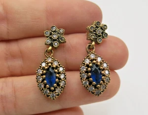 Pendientes colgantes vintage de latón con flor de marquesa de zafiro azul de plata de ley 925 - Imagen 1 de 8