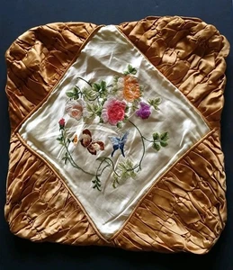 Vintage Ruby Embroidery Pillow Cover Floral Butterfly 18" Square Taiwan Zipper - Picture 1 of 9