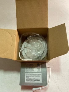 WAC Lotos R4ERDR-W9CS-WT 4" LED Canless Downlight, Adjustable Color Temp - White - Picture 1 of 2